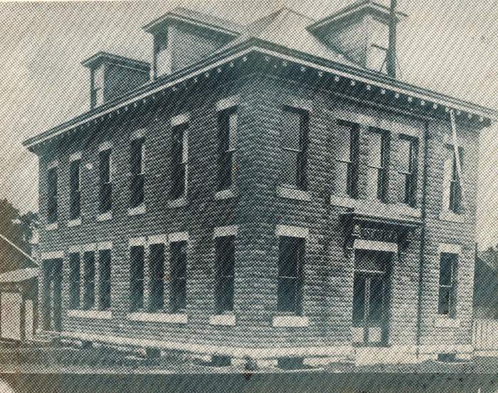 1909 postcard of Havre de Grace Post Office located corner of Franklin and Union in the McCombs Bldg