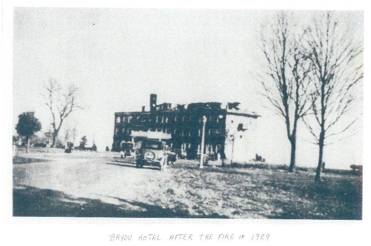 Image of the Hotel Bayou in Havre de Grace ravaged by a fire in 1929
