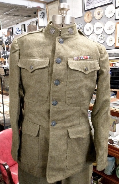 WWI uniform worn by John D. Franko 1918-1919
