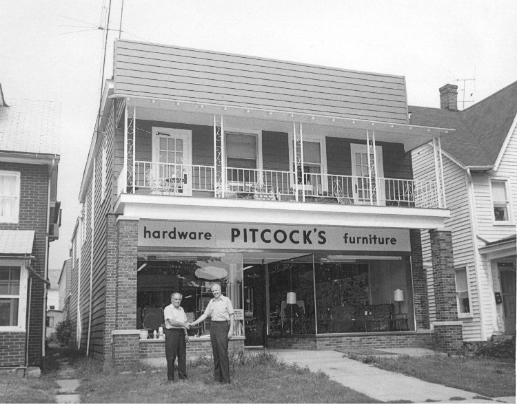 photo of PItcock's Hardware at 408 N. Union in Havre de Grace - 1970s