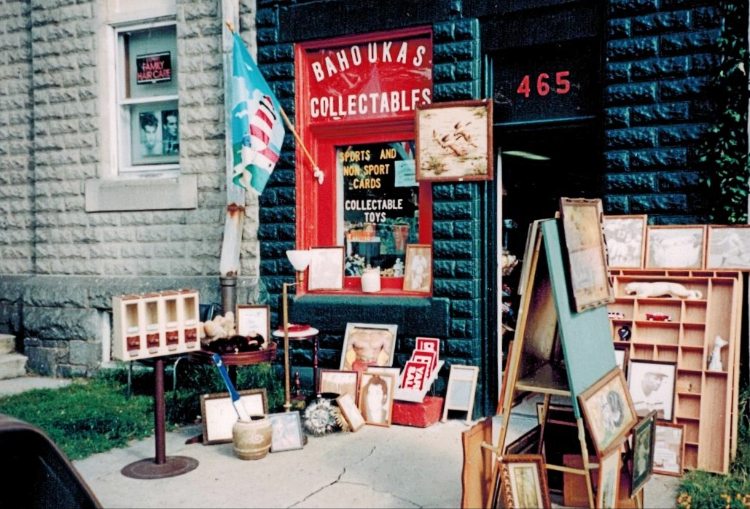 Bahoukas Collectables at 465 Franklin St, Havre de Grace in 1996