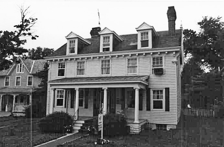 John O'Neill house located at 218-220 South Washington St, Havre de Grace, MD from https://www.historichavredegrace.com/newpage/recYZeOqOzPtrEa1f
